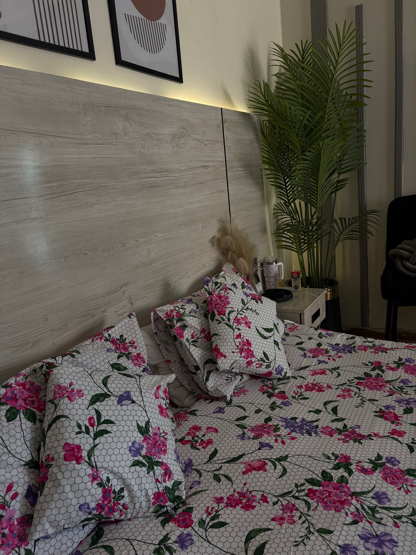 Cotton-Satin 5-Piece Bedsheet Set