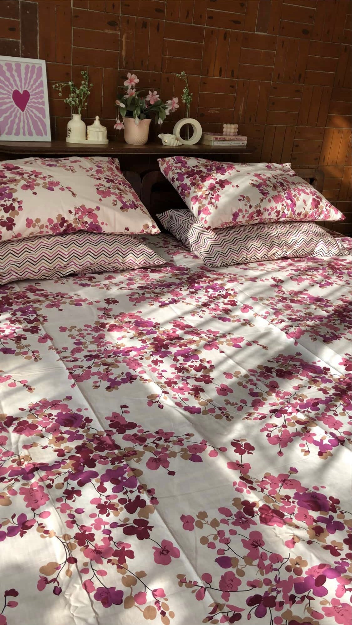 Blush Dream | 5 Piece King Sized Bedsheet