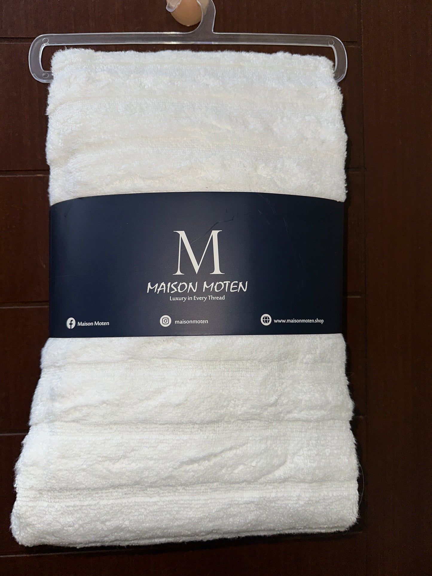 Platinum Collection | Pure Cloud Zero Twist Bath Sheet